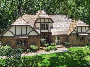 4525 Mountain View Rd, Oakwood, GA 30566