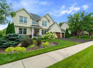 5080 SE Pondsedge Ln, Prior Lake, MN 55372