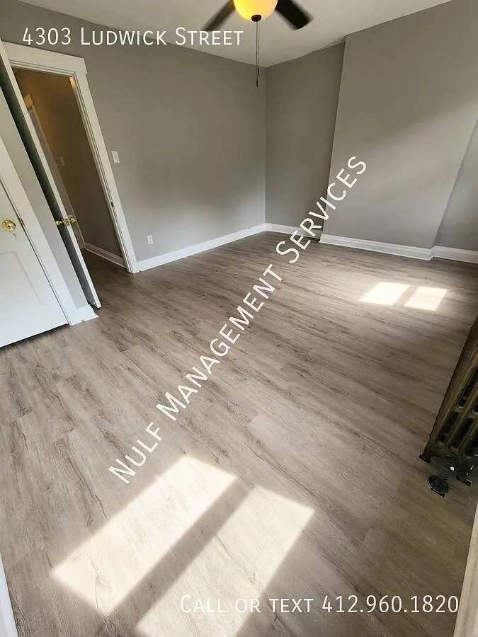 2 bed, 1 bath apartment in Squirrel Hill — Photo 4