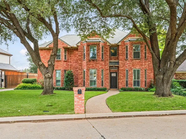 3228 Oakdale Dr, Hurst, TX 76054