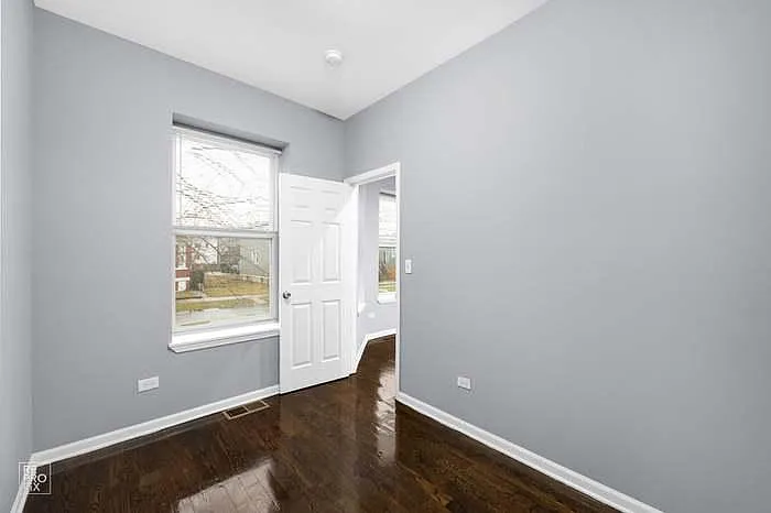 7210 S Carpenter St #2 — Photo 8