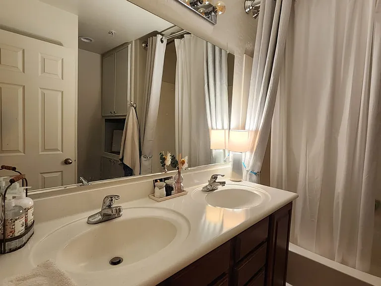 2914 E Dunbar Dr — Photo 31