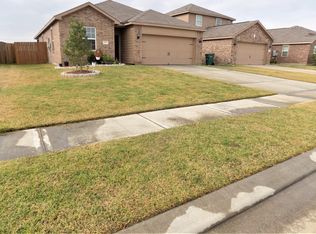 9902 Blue Sapphire Dr, Rosharon, TX 77583