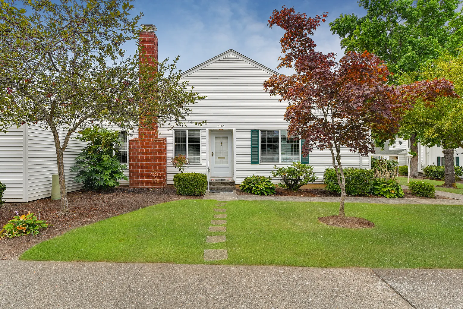 6185 SW Erickson Ave photo 1