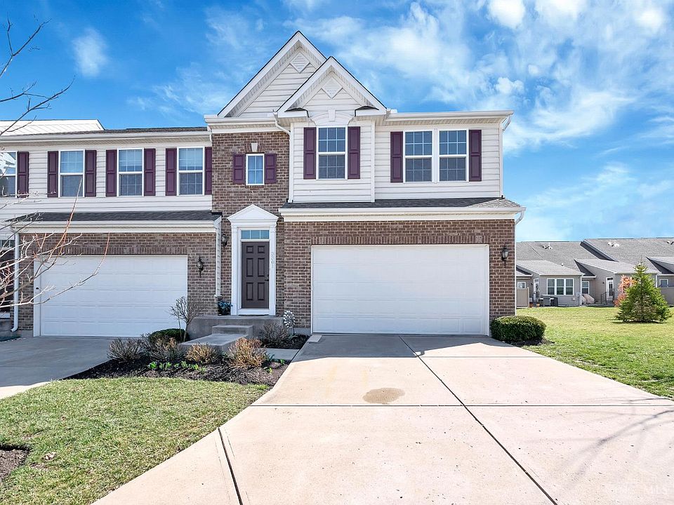 1st image of 3301 Crescent Falls Way
