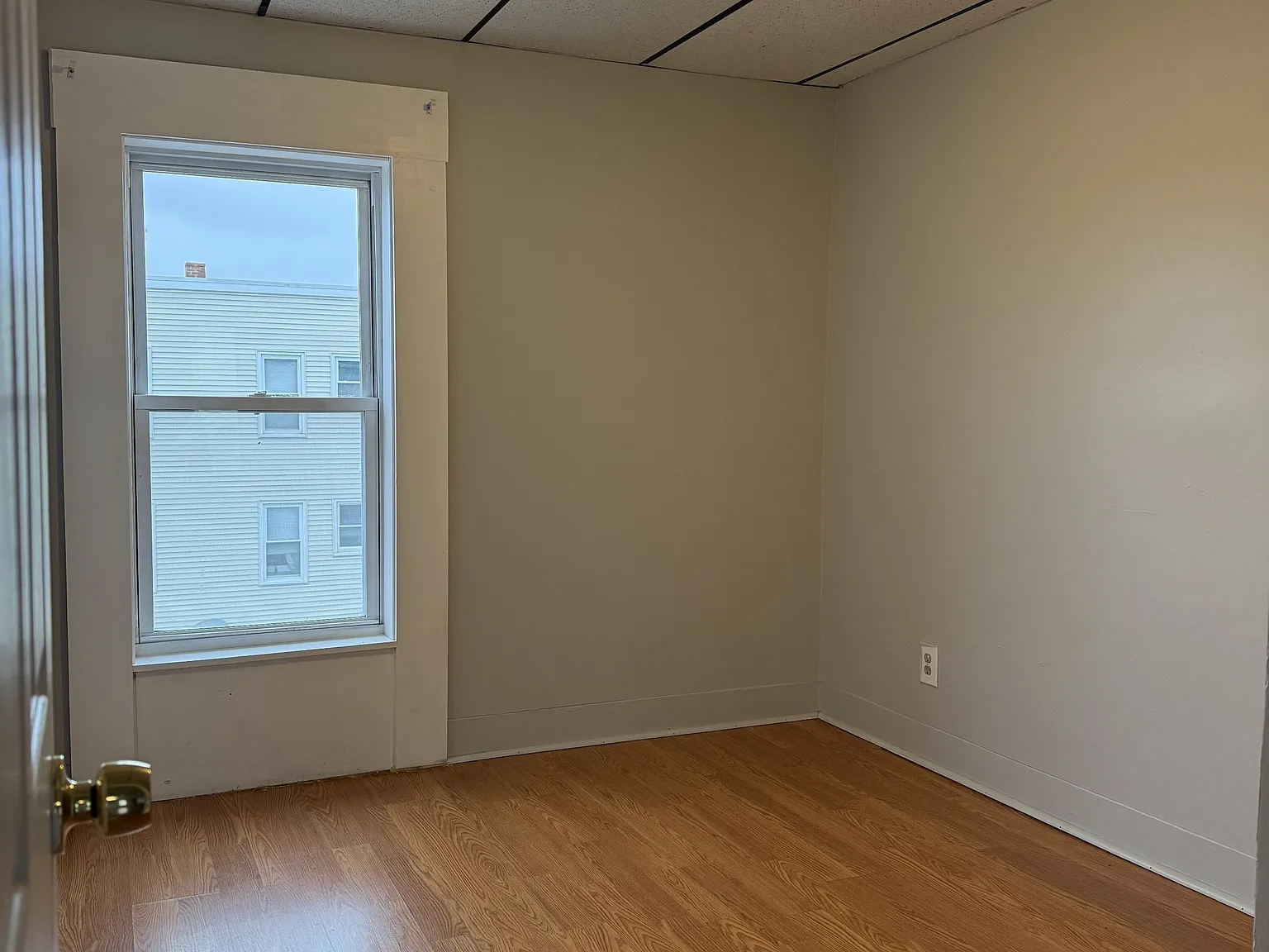 499 Lindsey Street Fall River - 3W — Photo 4
