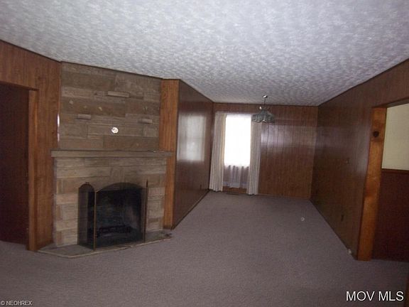 2nd image of 703 29th St