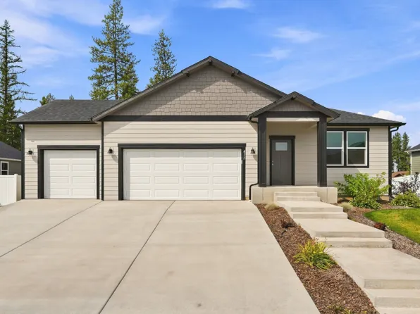 411 N Arcadia Ave, Deer Park, WA 99006