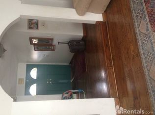 17186 Marilla St, Northridge, CA 91325