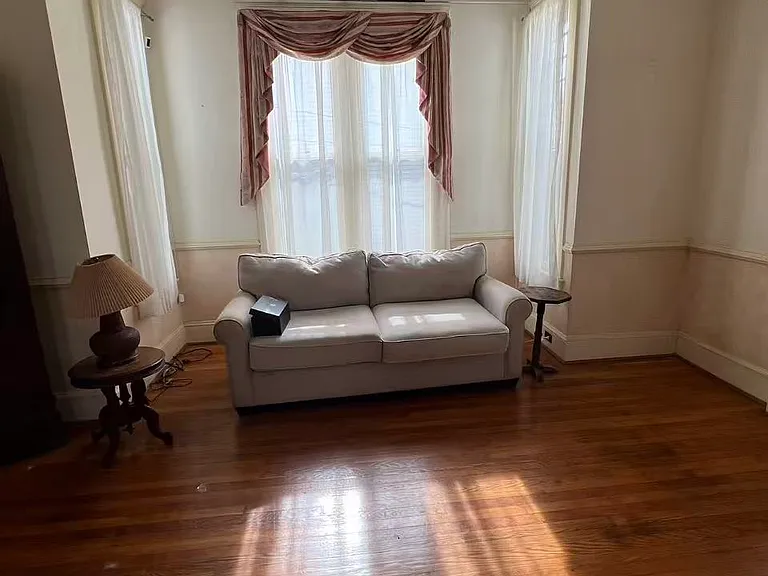 208 W Main St — Photo 14