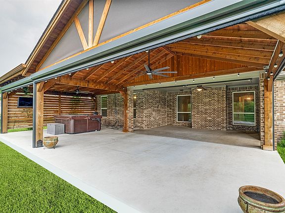 4th image of 1013 Finney Dr