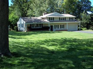 3 Mountain Rise, Fairport, NY 14450