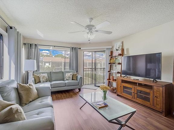 5th image of 301 Islamorada Blvd APT 21B