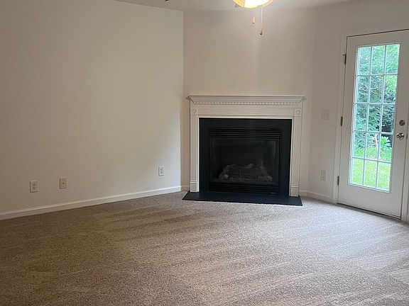 3rd image of 1413 Prestwood Ct