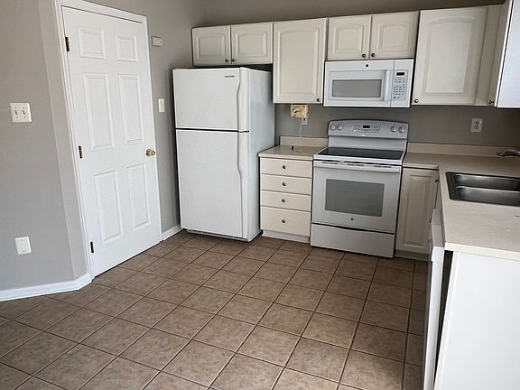 5th image of 9222 Murillo Ct