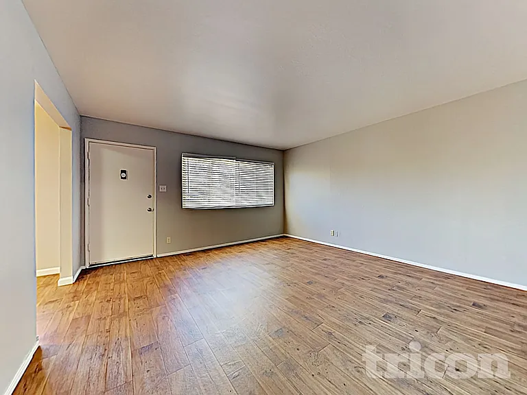 2306 Tennent Ct — Photo 8