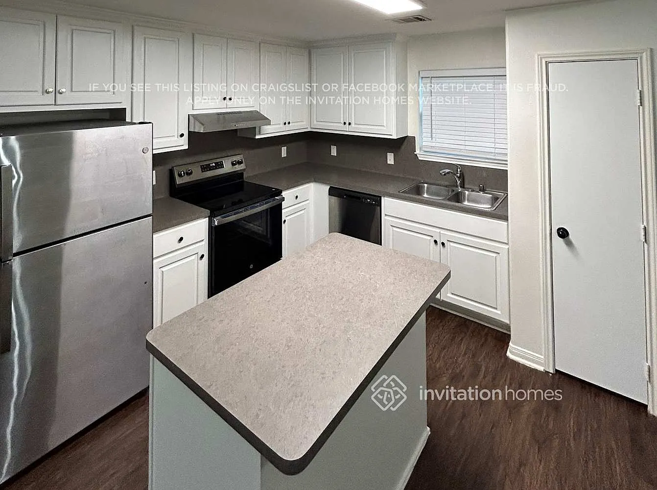 16334 Many Trees Ln Conroe, TX 77302 — Photo 4