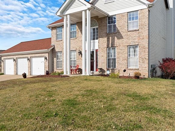 3rd image of 3743 Greenmoor Gardens Ct