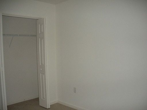 4th image of 258 Red Cedar Ln