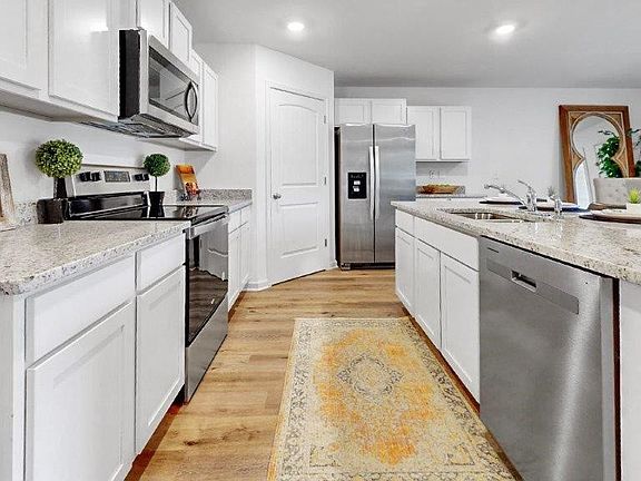 4th image of 4409 Cypress Grove Ln