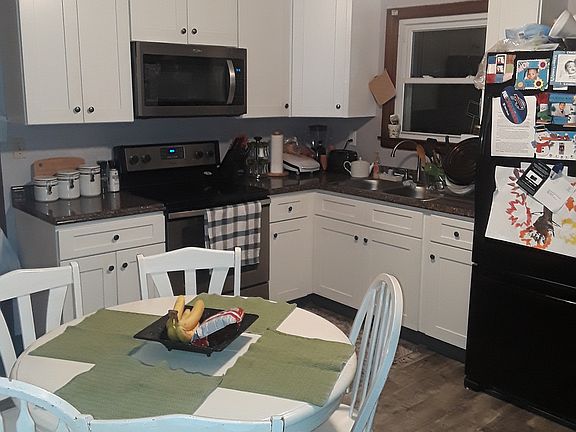 5th image of 2462 Linwood Ave