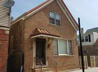 2042 W 23rd St, Chicago, IL 60608