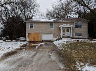 24252 W County Line Rd, Essex, IL 60935