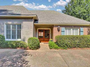 301 White Oak Lndg, Ridgeland, MS 39157