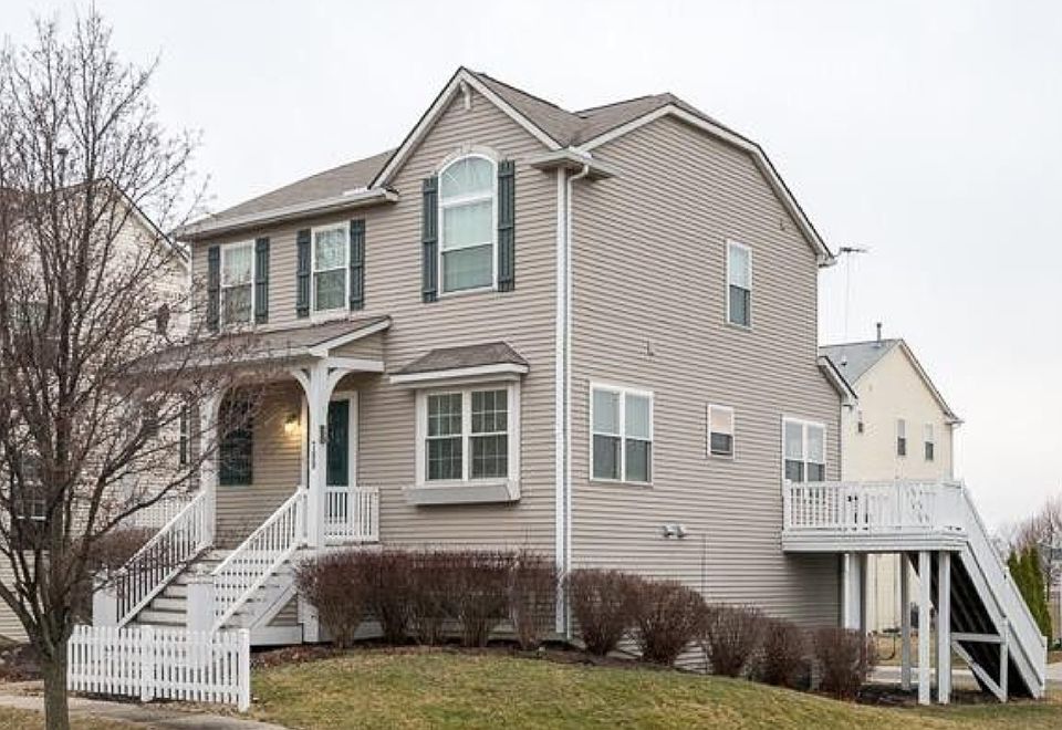 1st image of 789 Jefferson Ln