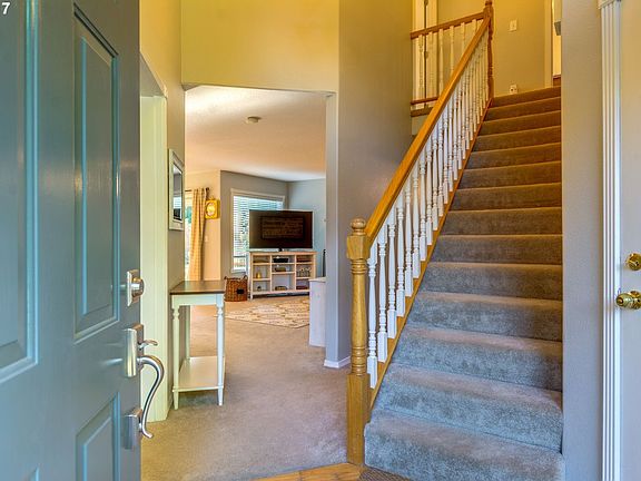 4th image of 23270 SW Cinnamon Hill Pl