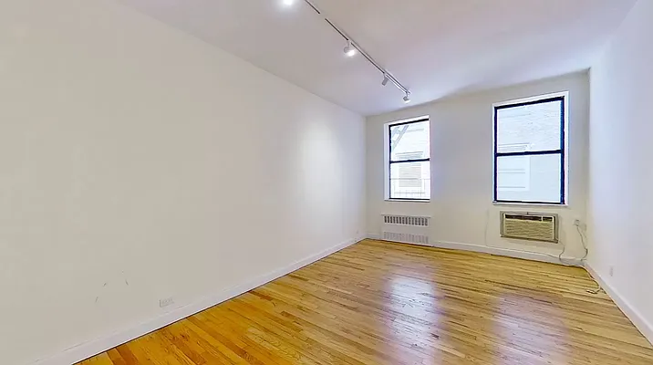 Rented by Compass | media 2