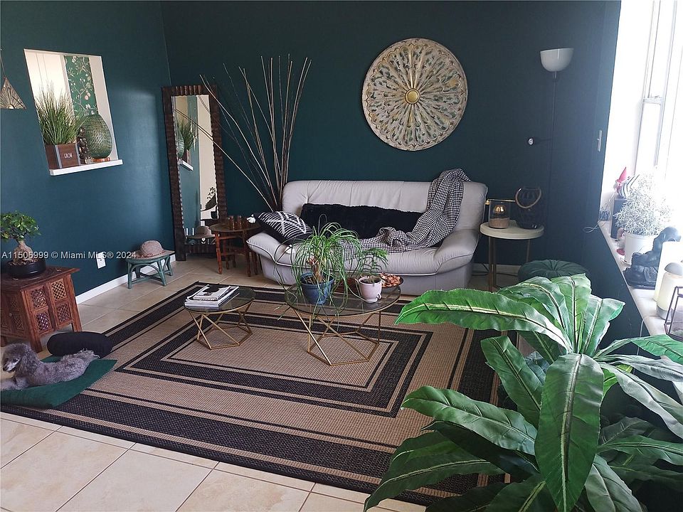 1st image of 3200 NE 7th Ct APT 307B