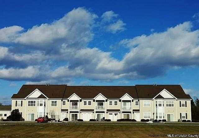 1st image of 608 Commons Ln #608