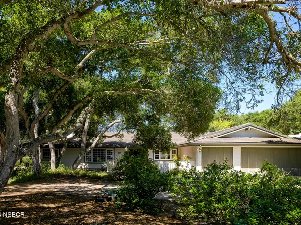 1240 Mesa Oaks Ln, Lompoc, CA 93436