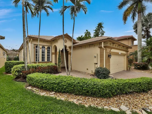 12438 NW 57th Ct, Coral Springs, FL 33076