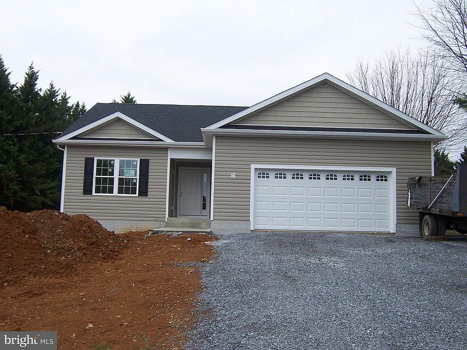 1st image of 224 Isaac Dr