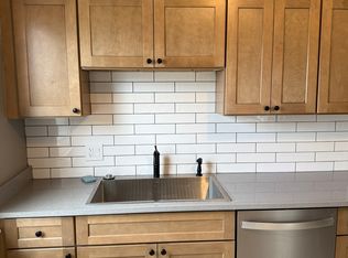 390 E 17th Ave #390, Columbus, OH 43201
