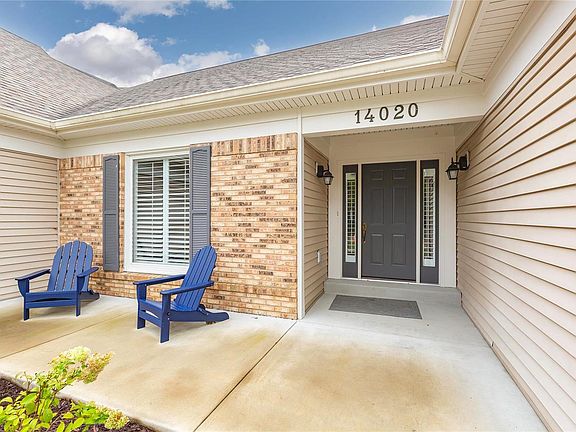 2nd image of 14020 Forest Crest Dr