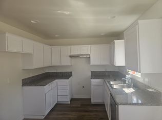 850 W 80th St APT C, Los Angeles, CA 90044