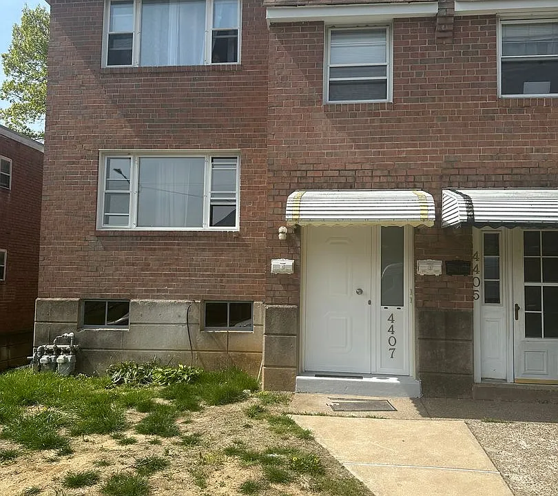 4407 Rosemont Ave