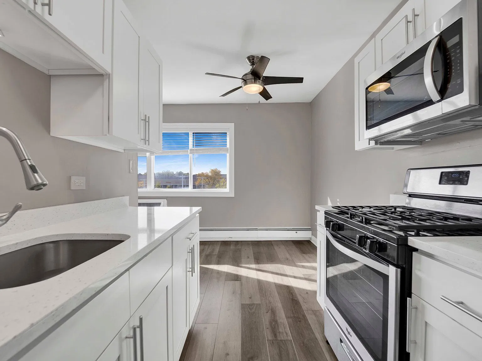 Parkside Apartments — Photo 2