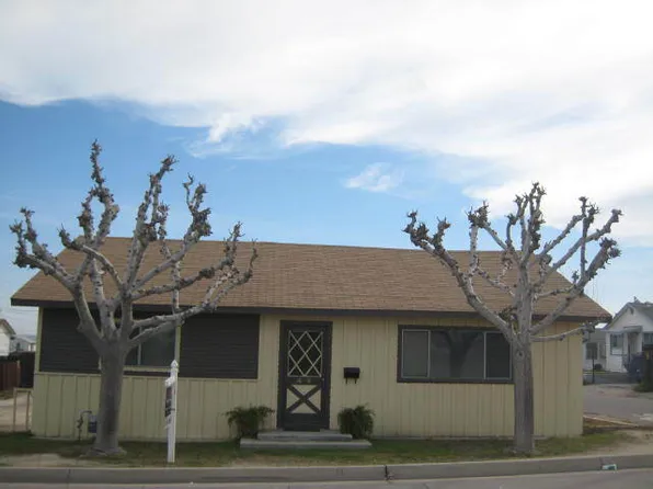 414 S 10th St, Taft, CA 93268