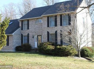 67 Charles St, Elkton, MD 21921