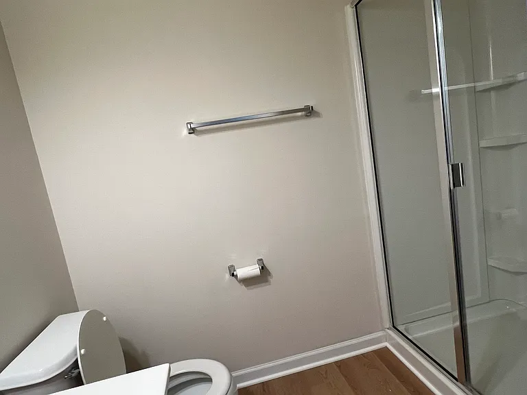 416 Charleville Ct — Photo 18