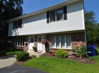 58 Plum Rd, Riverside, RI 02915