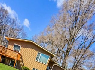 839 Vernon Ave NW, Elk River, MN 55330