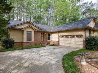 3506 Three Oaks Ct, Powder Springs, GA 30127