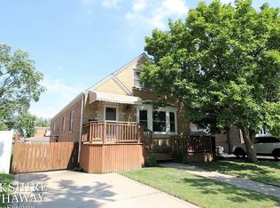 9229 S Sproat Ave, Oak Lawn, IL 60453