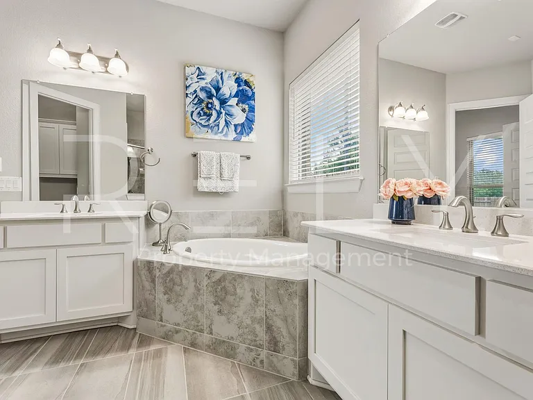 240 Cross Timbers Dr — Photo 24