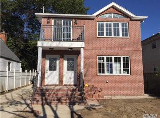 14763 Edgewood St, Rosedale, NY 11422